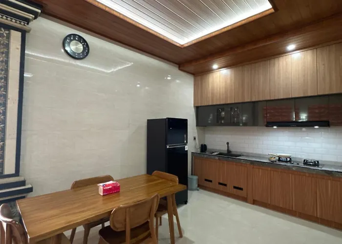 Arta Bisma House *